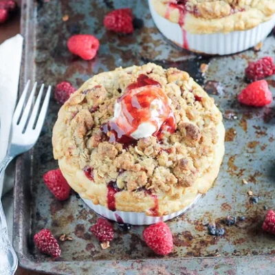 Individual Blueberry Or Apple Crisp