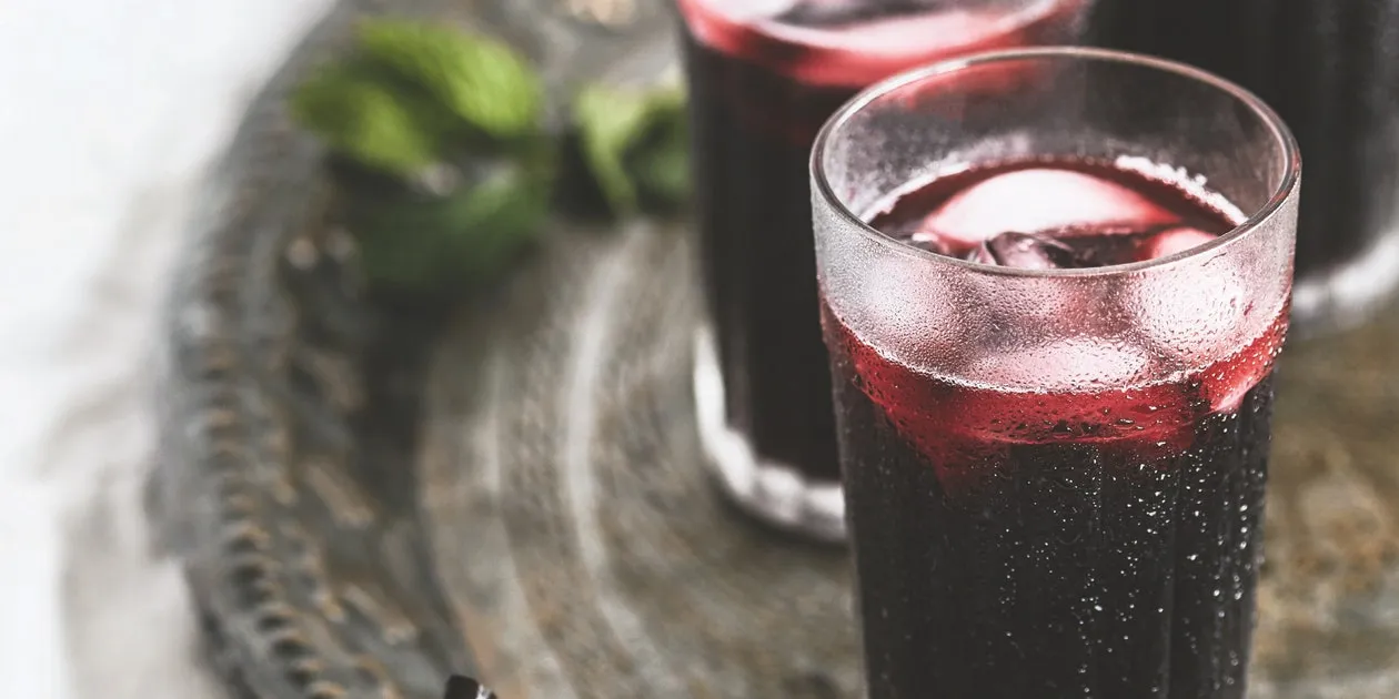 Jamaican Hibiscus Iced Tea