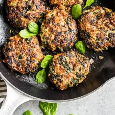 Juicy Spinach And Sun-Dried Tomato Turkey Burgers