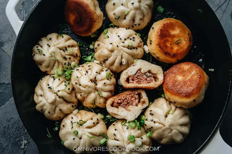 Juicy Steamed Pork Buns Recipe (Zhu Rou Bao Zi)