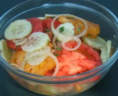 Kachoomber {Refreshing Tomato Salad