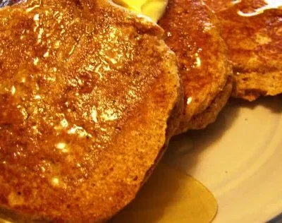 Light And Fluffy Flax Pancakes