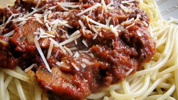 Lindas Meaty Spaghetti Sauce