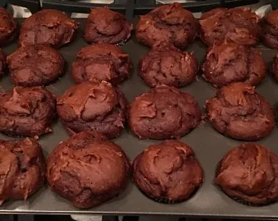 Low-Calorie Chocolate Cupcakes For Healthy Indulgence
