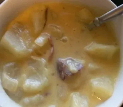 Low-Calorie Creamy Potato Soup Recipe For Healthy Weight Management