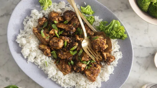 Mean Guys General Tsos Chicken