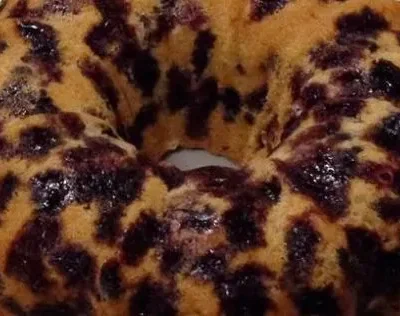 Michelle Obamas Blueberry Bundt Cake