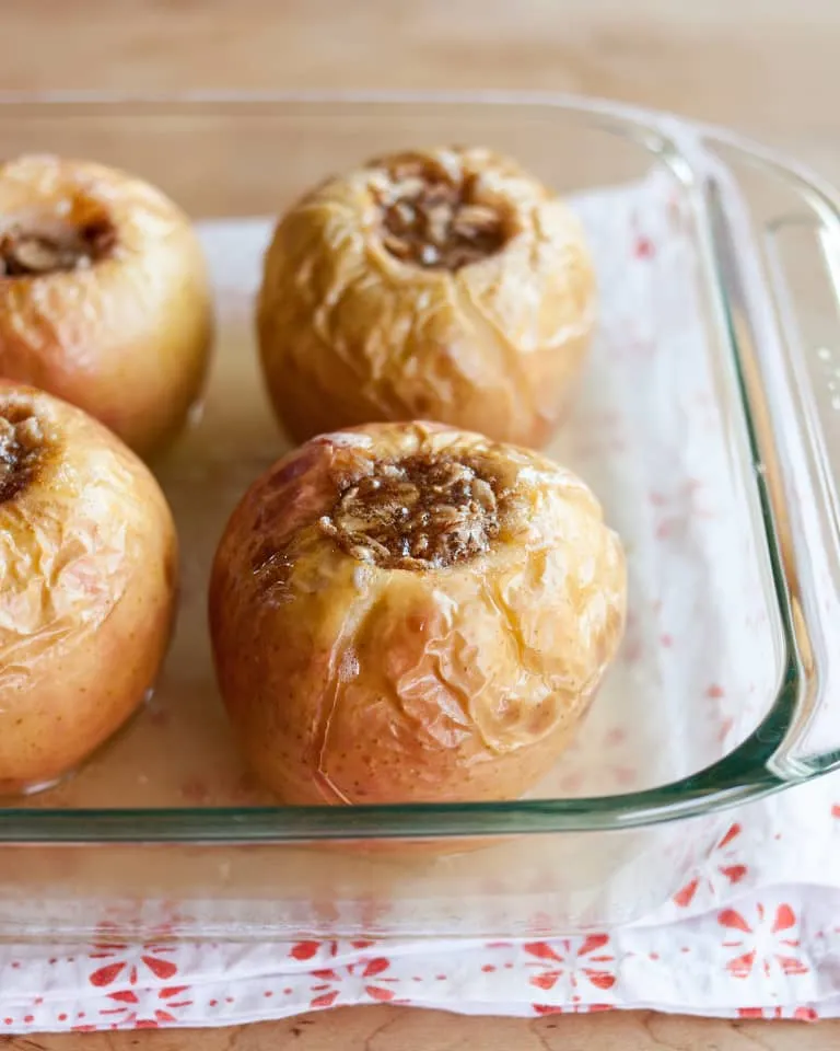 Microwave Baked Apple For One