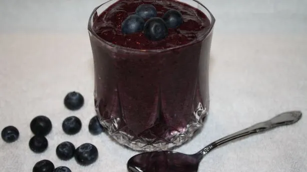 Mixed Fruit And Spinach Smoothie
