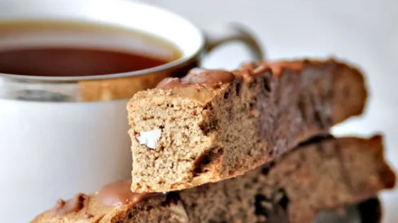 Mocha Almond Biscotti With Chocolate