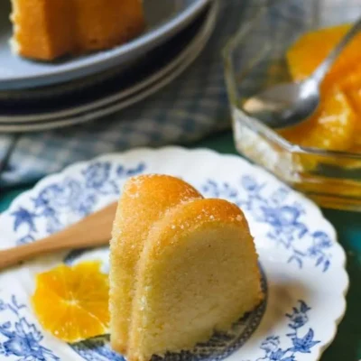 Moist Semolina Sugee Cake Recipe: A Traditional Delight