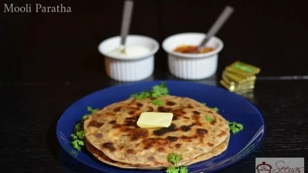 Mooli Paratha / Punjabi Mooli Ka Paratha / Radish