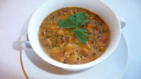 Mulligatawny Soup With Lentils
