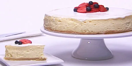 New York Style Cheesecake On Shortbread