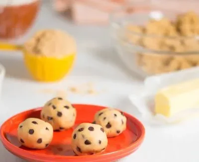 No-Bake Cookie Dough Truffles