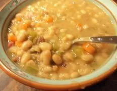 Old-Fashioned Bean Soup