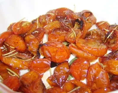 Oven-Baked Balsamic Cherry Tomatoes With