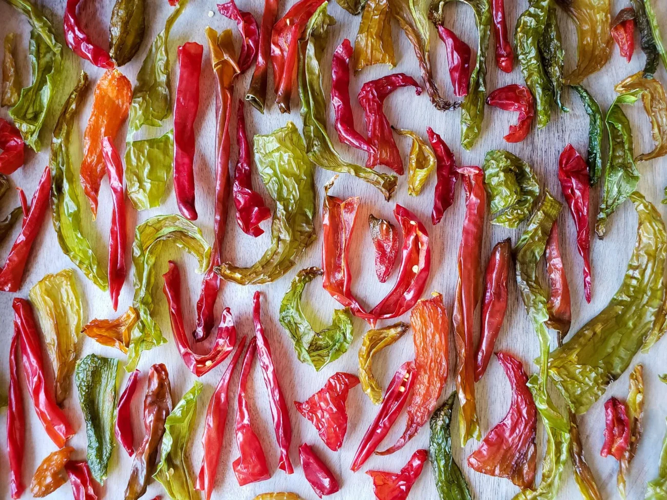 Oven Dried Hot Peppers Flakes Or Powder
