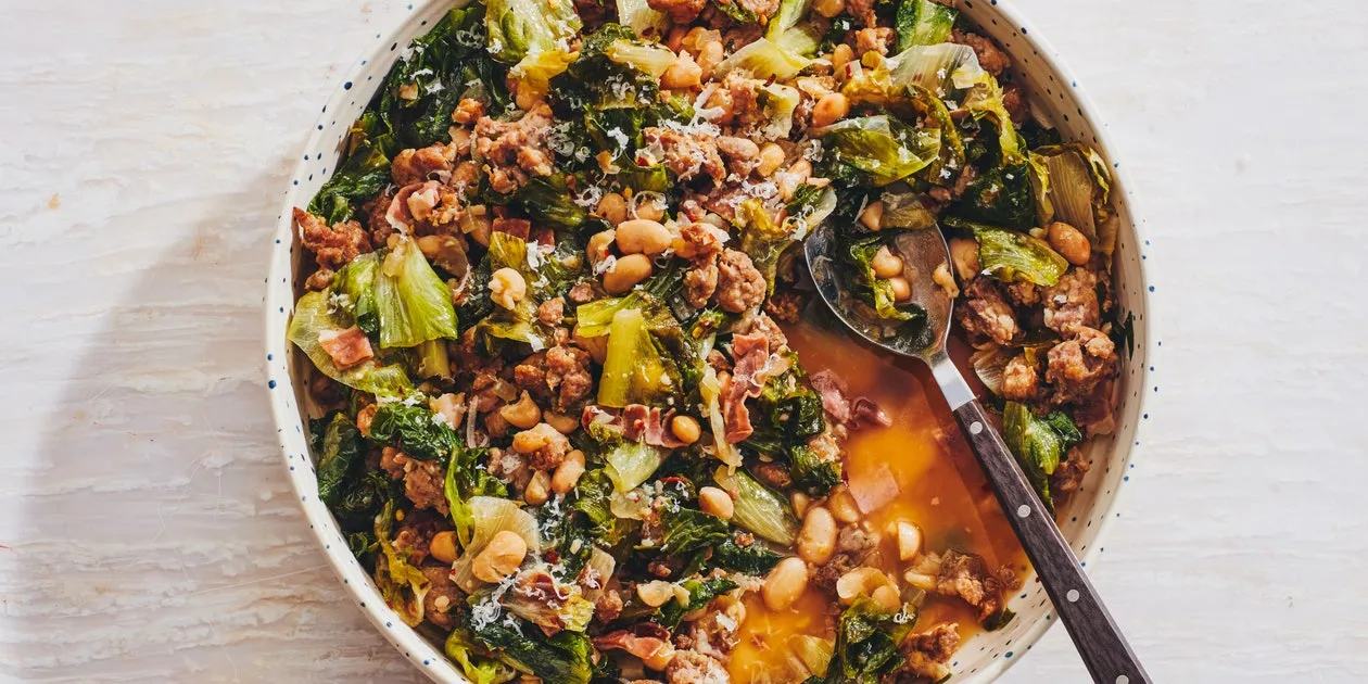 Pasta With Italian Chicken Sausage, Peppers And Escarole