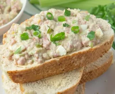 Paula Deens Best Ham Salad Sandwich