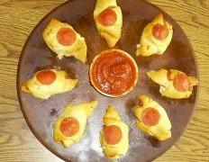 Pepperoni And Cheese Crescent Roll-Ups
