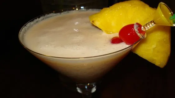 Pineapple Martini Delight: The Ultimate Upside-Down Cocktail Recipe