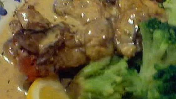 Pork Chops With Mushroom Sauce