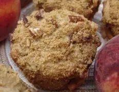 Praline-Peach Muffins