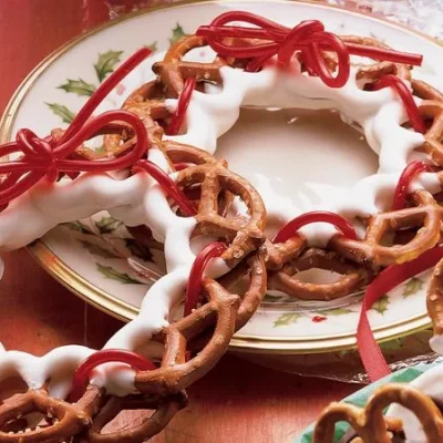 Pretzel Wreaths