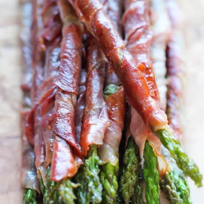 Prosciutto Wrapped Asparagus