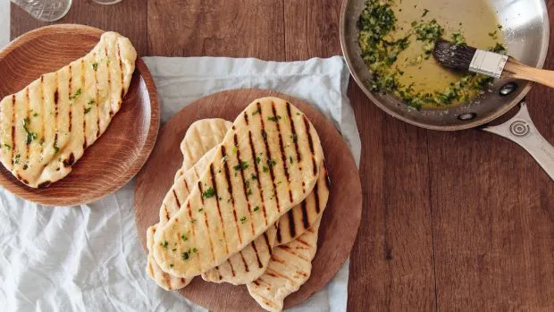 Quick & Simple Homemade Naan Recipe