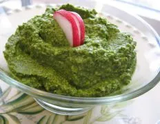 Radish Leaf / Radish Top Pesto