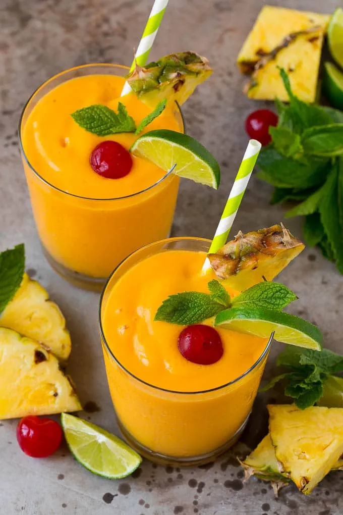Refreshing Peach Paradise Smoothie: A Tropical Bliss