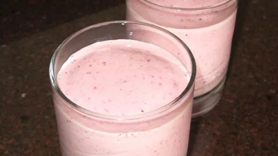 Refreshing Strawberry-Orange Smoothie Recipe for a Vitamin C Boost