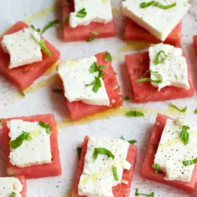 Refreshing Watermelon And Feta Bites: A Perfect Summer Appetizer