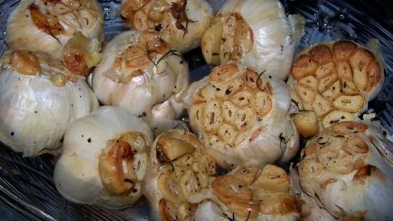 Roasted Garlic & Pearl Onions With Herbs