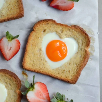 Romantic Valentine'S Day Heart-Shaped Toast Recipe