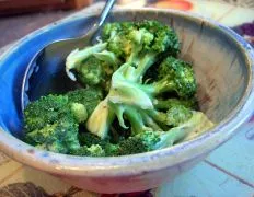 Salad Dressing Steamed Broccoli