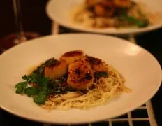 Sauteed Scallops With Angel Hair Pasta
