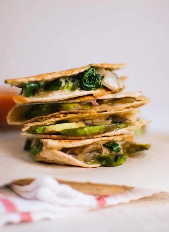 Savory Spinach, Mushroom, and Black Bean Saute Recipe