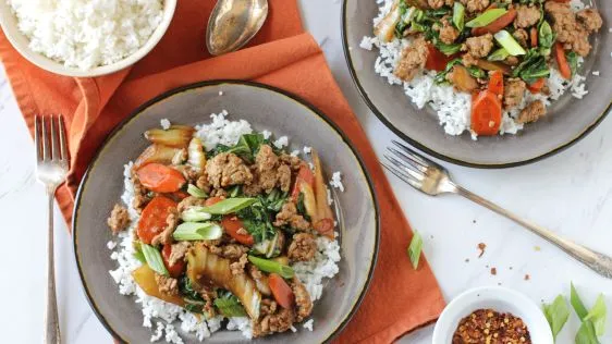 Savory Sweet Heat: Ground Turkey Stir-Fry Sensation