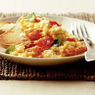 Scrambled Egg And Tomato