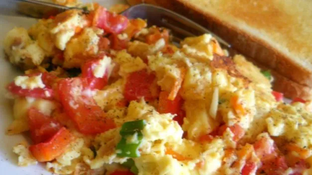 Scrambled Eggs With Vegetables