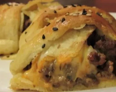 Scrumptious Cheeseburger Ring