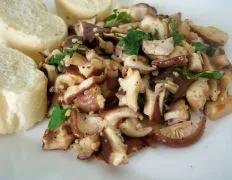 Setas -Wild Mushroom And Garlic Tapas