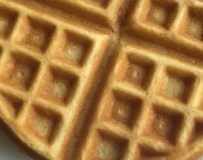 Simple Fluffy Waffles