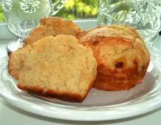 Simple Pineapple Muffins