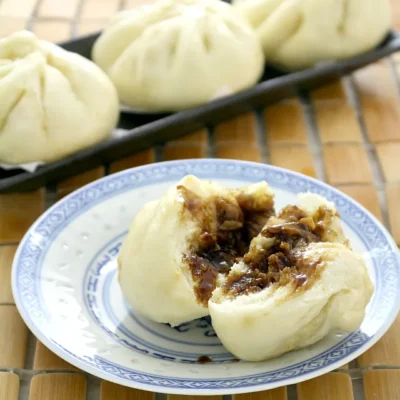 Siopao Filipino Steamed Buns