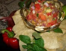 Sizzling Senoritas’ Authentic Salsa Recipe