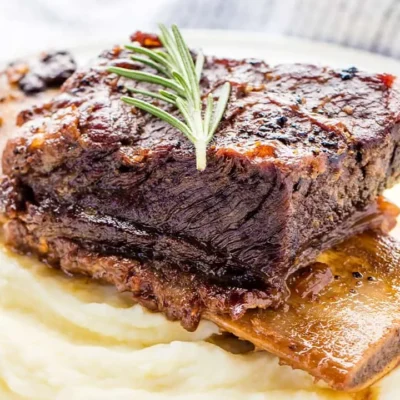 Slow Cooker Beef Short Ribs